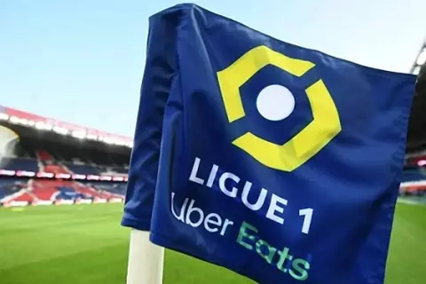 في غياب عبد المنعم ومصطفى محمد.. نيس ينافس على مقعد الأبطال ونانت يحاول النجاة 